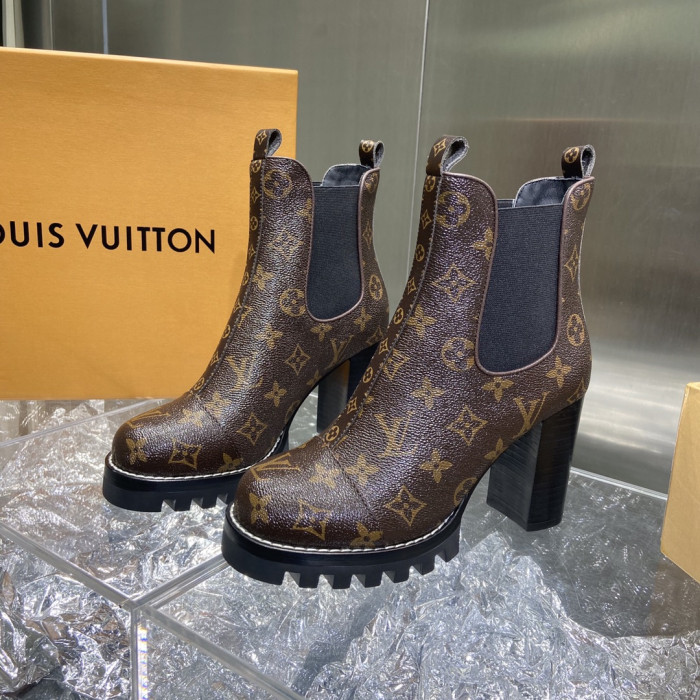 LOUS VUITON BROWN STAR TRAIL ANKLE BOOTS - CCSHOES