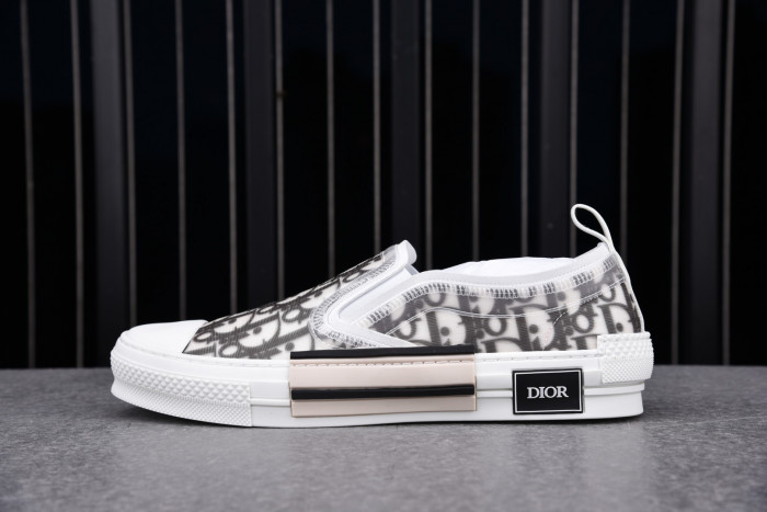DR Homme Kaws Sneaker Black & White - CCSHOES