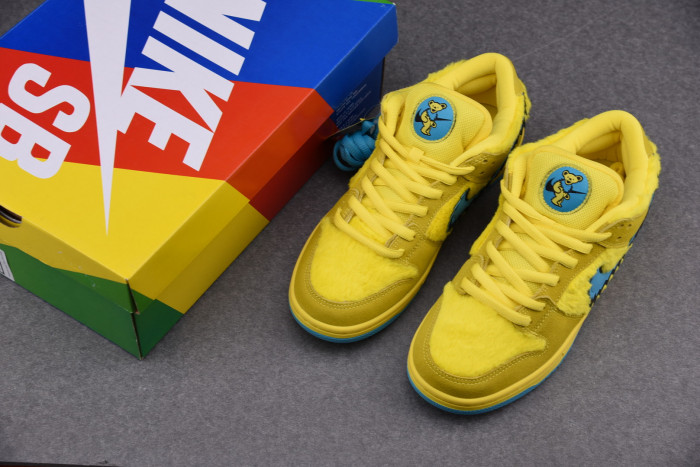 NIKE SB DUNK LOW GRATEFUL DEAD BEARS CJ5378-700 - CCSHOES
