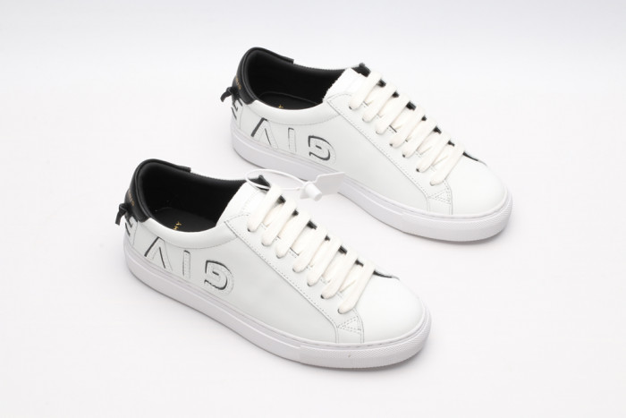 Givench LOW-TOP SNEAKER - CCSHOES