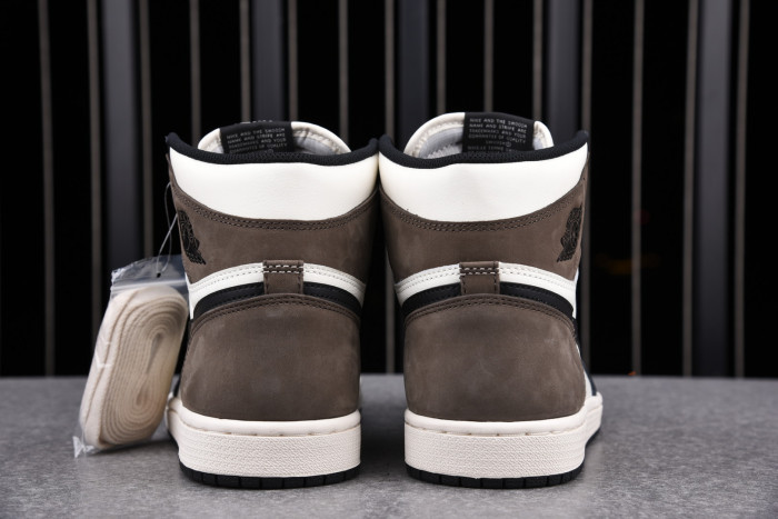 AIR JORDAN 1 RETRO HIGH DARK MOCHA 555088-105 - CCSHOES