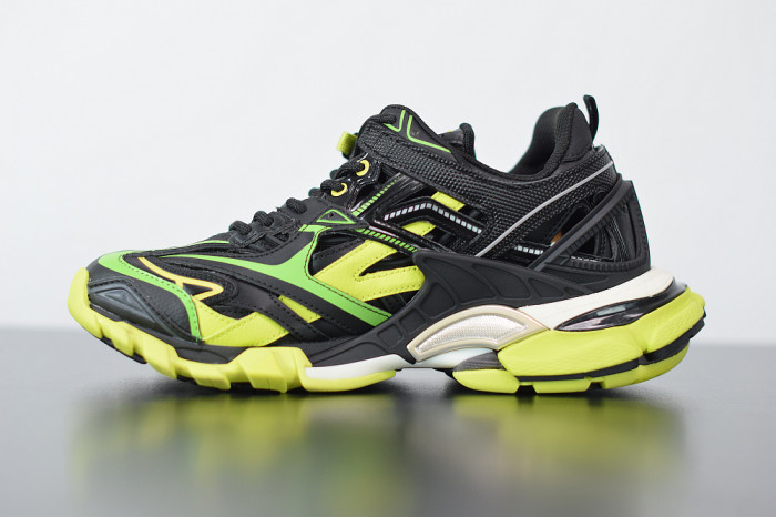 BLCG Track 2 570391 W2GN3 1022 - CCSHOES