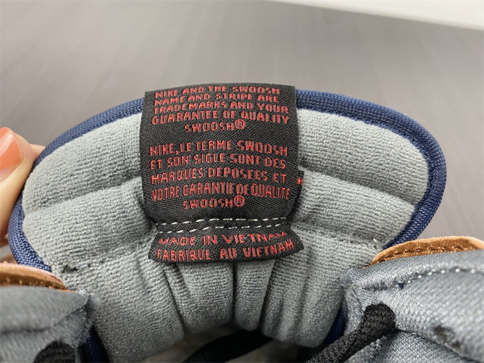 Gundam x Nike SB Dunk High “Banshee” DH7717-400 - CCSHOES