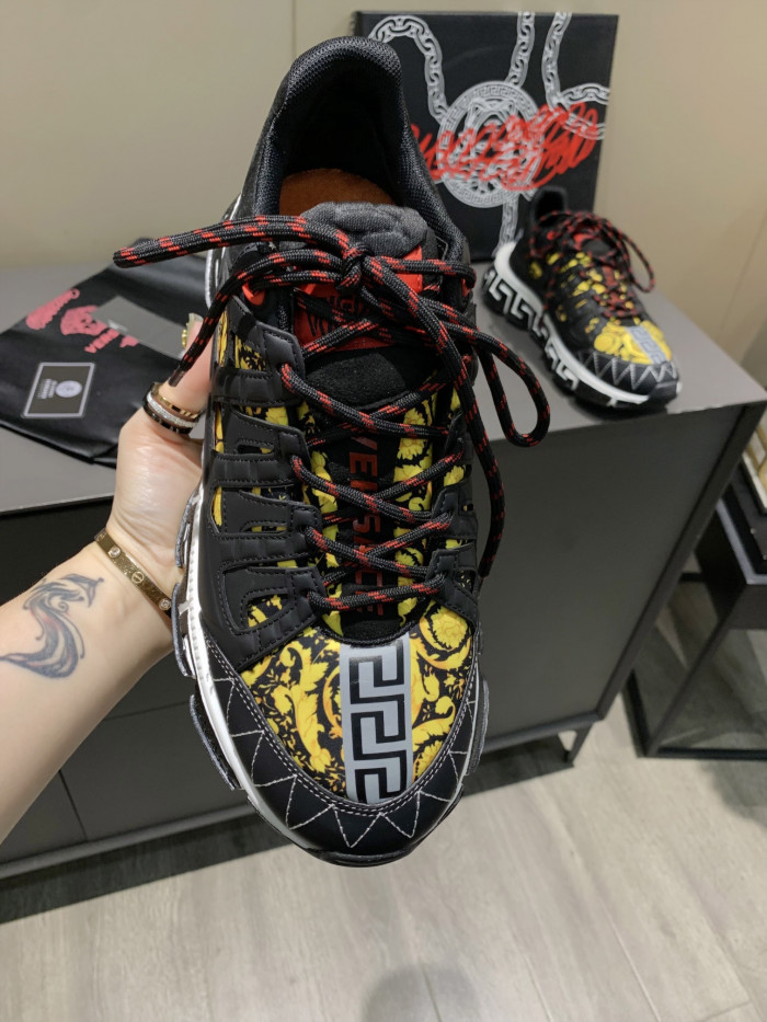 Versac CHAIN REACTION SNEAKERS - CCSHOES