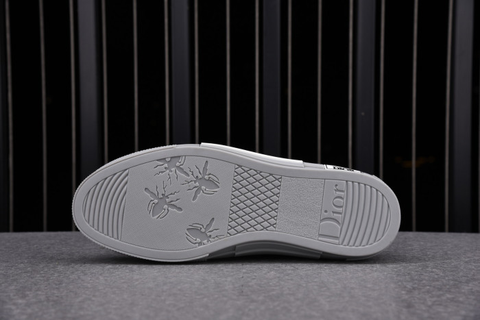 DR Homme Kaws - CCSHOES
