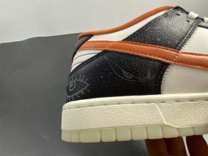 Nike Dunk Low PRM Halloween (2021) DD3357-100 - CCSHOES