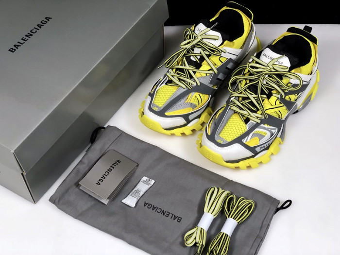 BLCG Track Yellow 542023 W1GB1 7184 - CCSHOES