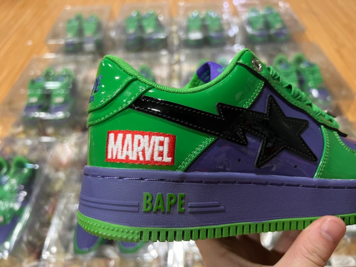 A BATHING APE MARVEL BAPE STA - CCSHOES