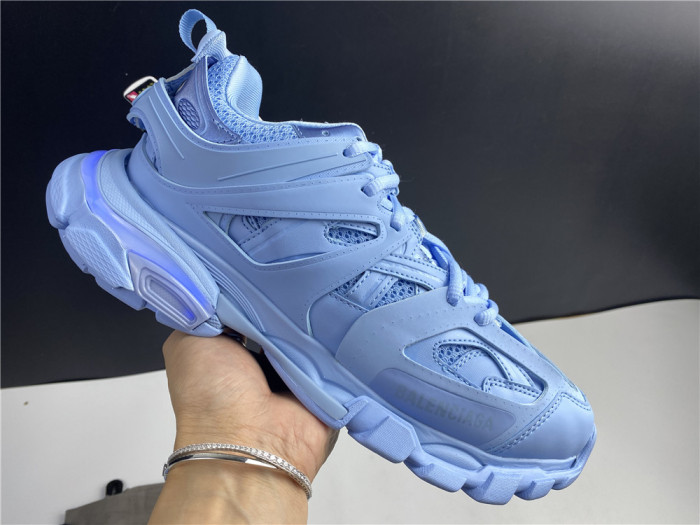 BLCG TRACK TRAINER LIGHT BLUE 542023 W2LA1 4800 - CCSHOES