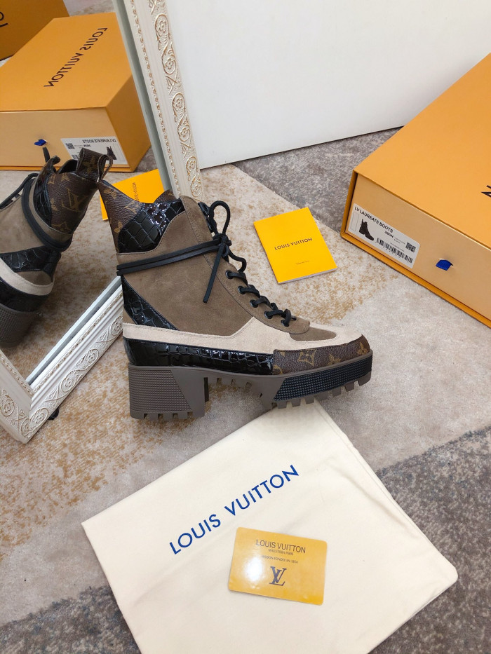 LOUS VUITON LAUREATE PLATFORM DESERT BOOT - CCSHOES