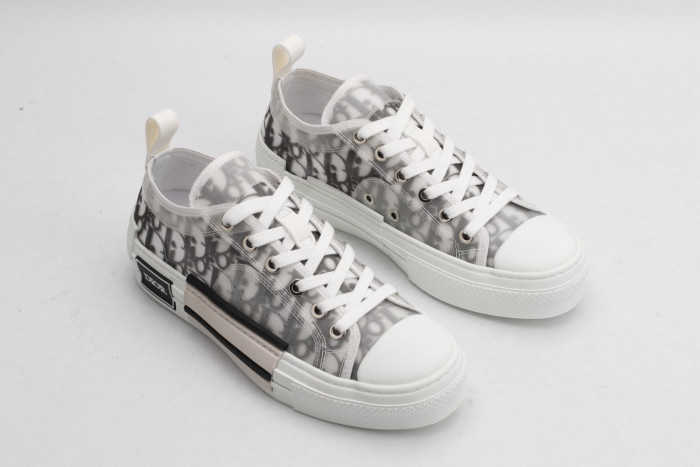 DR B23 Oblique Low Top Sneakers - CCSHOES