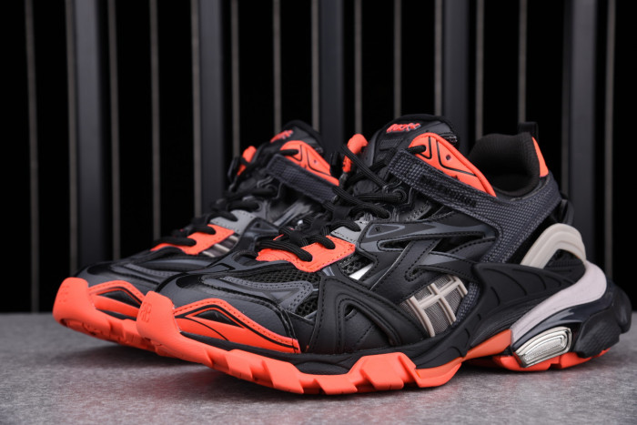 BLCG Track 2 568614 W2GN3 1350 - CCSHOES
