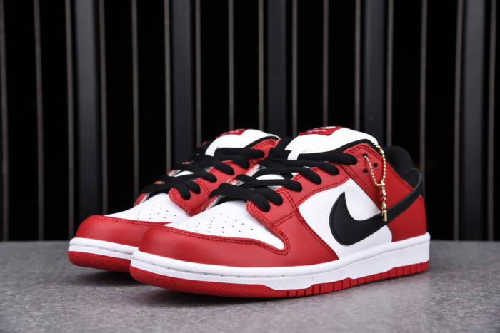 NIKE SB DUNK LOW J-PACK CHICAGO BQ6817-600 - CCSHOES