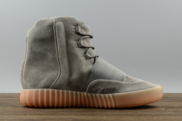 ADIDAS YEEZY 750 BOOST LIGHT GREY GUM GLOW DARK BB1840 - CCSHOES