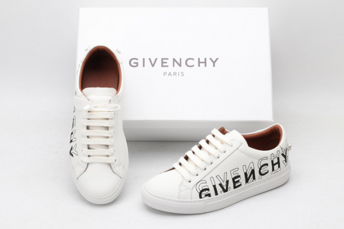 Givench LOW-TOP SNEAKER - CCSHOES