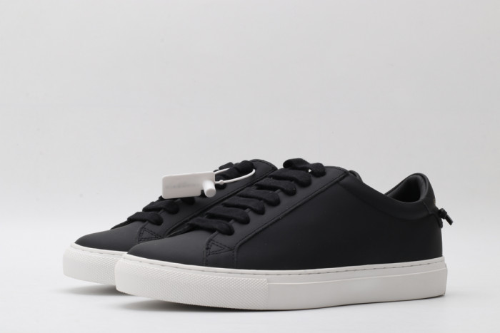 Givench LOW-TOP SNEAKER - CCSHOES