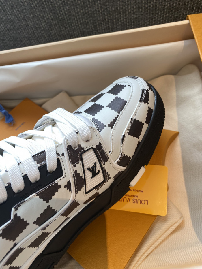 Loui Vuitto TRAINER SNEAKER - CCSHOES