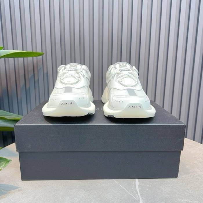 AR1M1 Low-Top Sneaker - CCSHOES