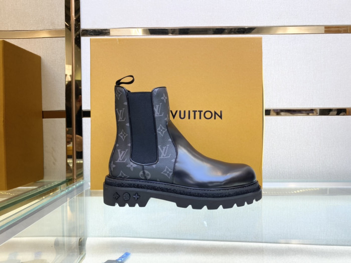 LOUS VUITON BOOTS - CCSHOES