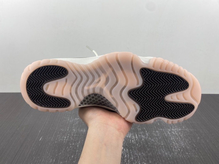 Air Jordan 11 “Neapolitan” AR0715-101 - CCSHOES