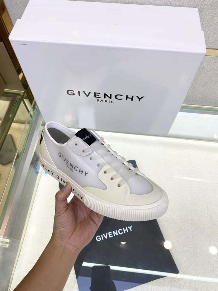 Givench Spectre Low-TOP SNEAKER - CCSHOES