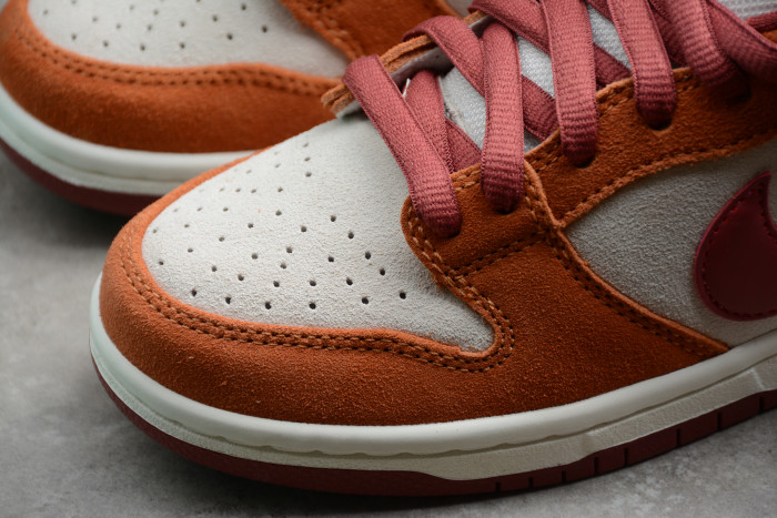Nike SB Dunk Low Pro Dark Russet Cedar BQ6817-202 - CCSHOES
