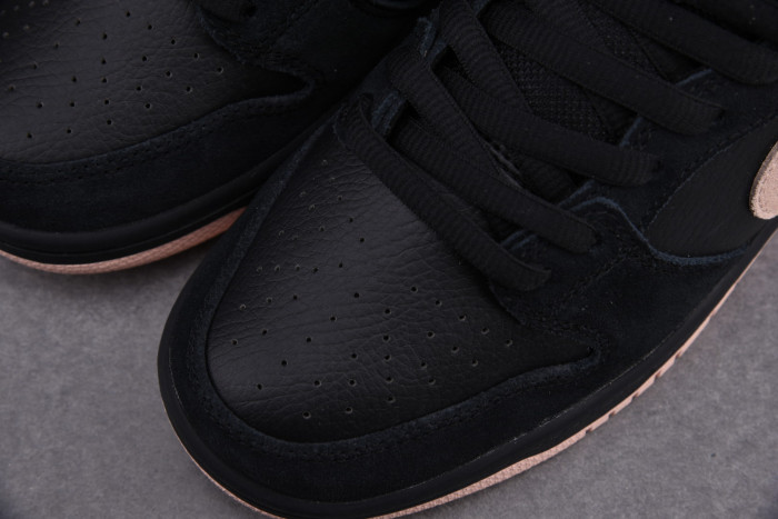 Nike Dunk SB Low Black Washed Coral BQ6817-003 - CCSHOES