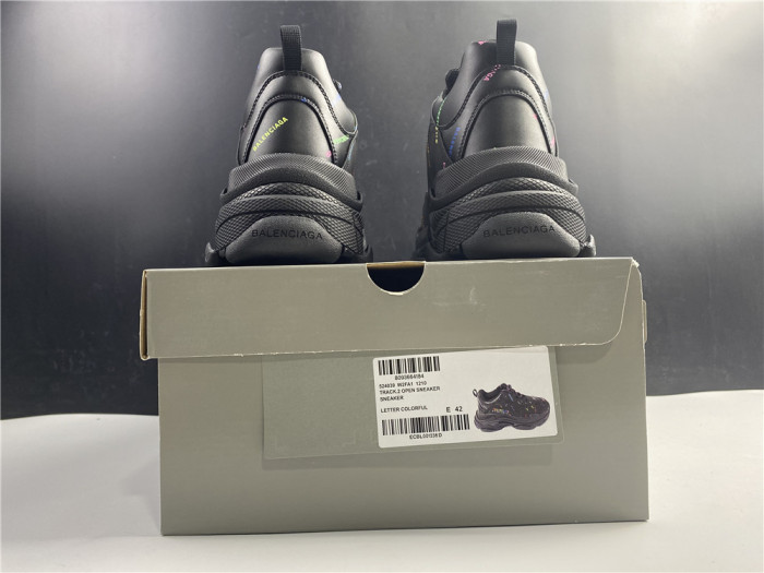 BLCG SNEAKER TRIPLE.S.524033 W2FA1 1210 - CCSHOES