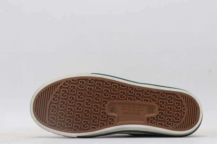 GUCC LOW-TOP SNEAKER - CCSHOES