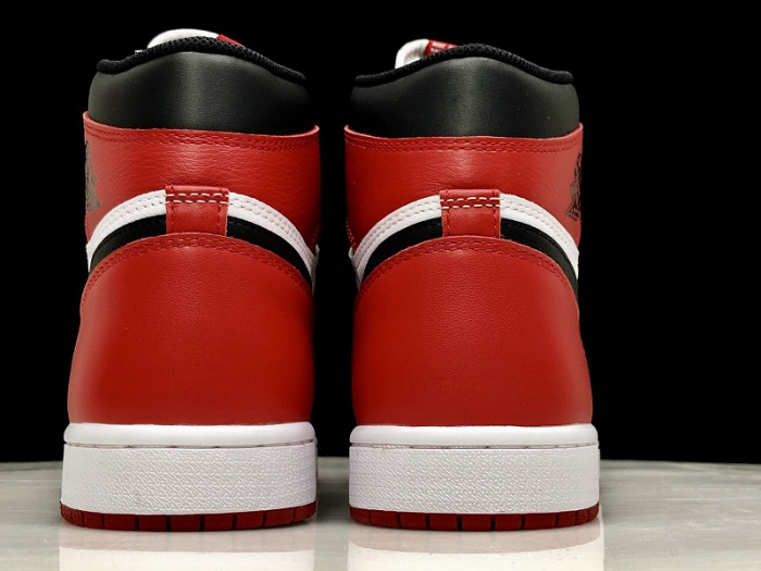 Air Jordan 1 Retro High OG "Chicago" 555088-101 - CCSHOES