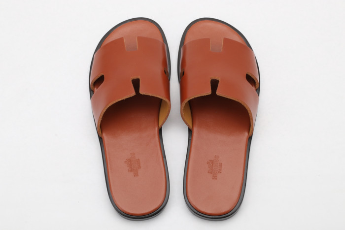 Herme Slippers - CCSHOES