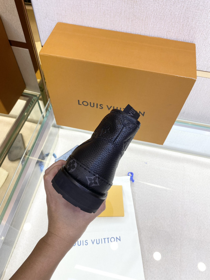 LOUS VUITON BOOTS - CCSHOES