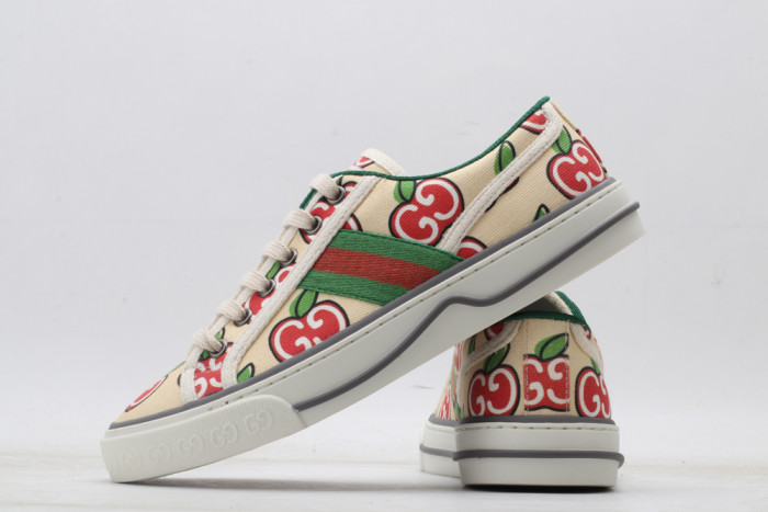 GUCC LOW-TOP SNEAKER - CCSHOES