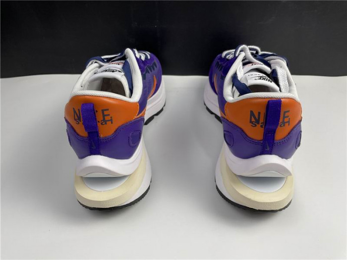 Nike Vaporwaffle sacai Dark Iris DD1875-500 - CCSHOES
