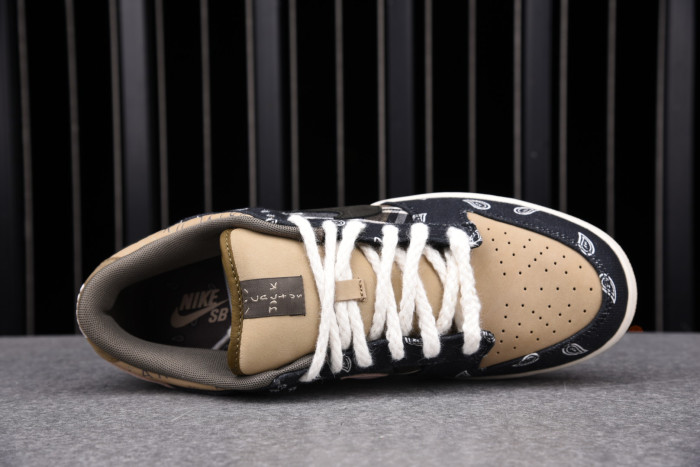Travis Scott x Nike SB Dunk Low CT5053-001 - CCSHOES