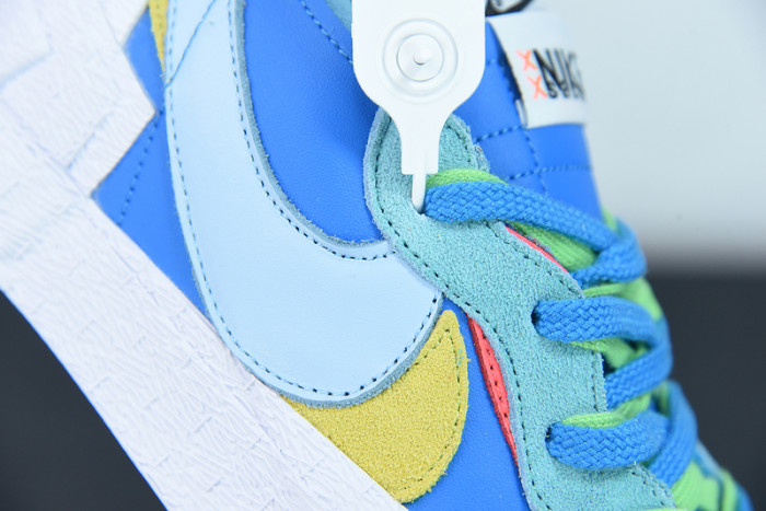 Nike Blazer Low sacai KAWS Blue DM7901-400 - CCSHOES