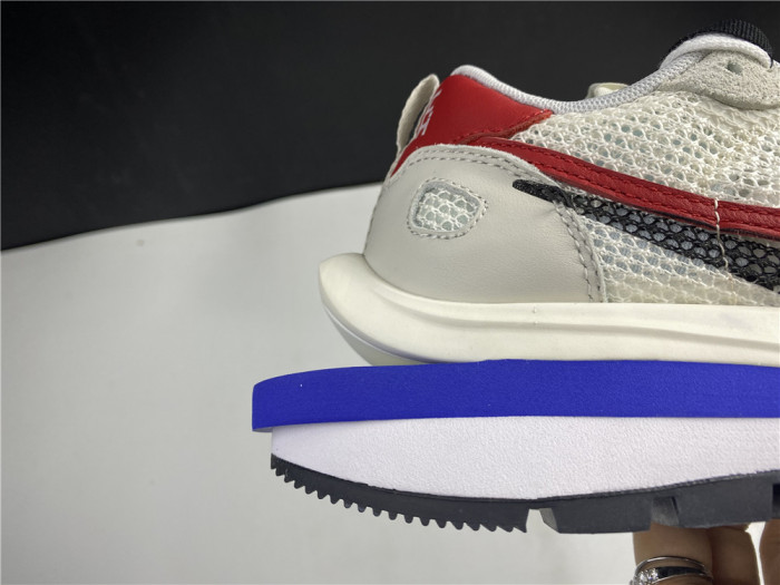 Nike Vaporwaffle sacai Sport Fuchsia Game Royal CV1363-100 - CCSHOES