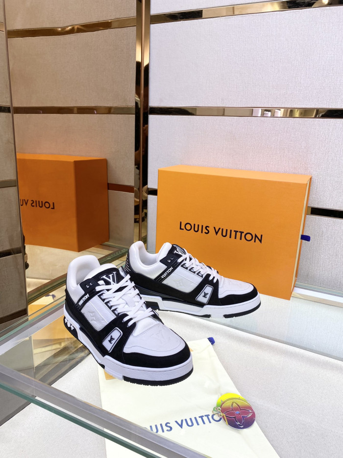 Loui Vuitto Low-Top SNEAKER - CCSHOES