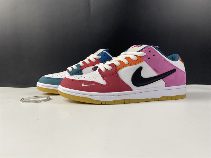 Parra x Nike SB Dunk Low DH7695-100 - CCSHOES