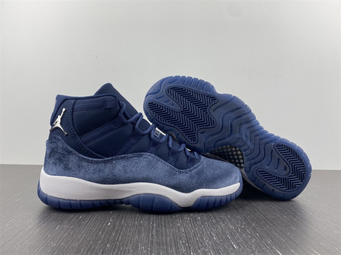 AIR JORDAN 11 VELVET WMNS “MIDNIGHT NAVY” AR0715-441 - CCSHOES