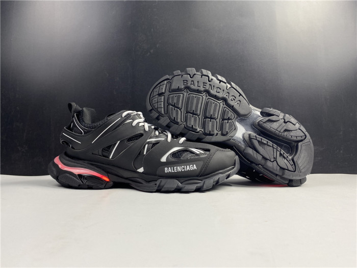 BLCG Track Sneaker 542023 W1GB1 2945 - CCSHOES