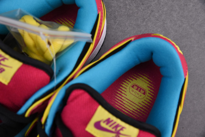 Nike Dunk SB Low Ms. Pacman 313170-461 - CCSHOES