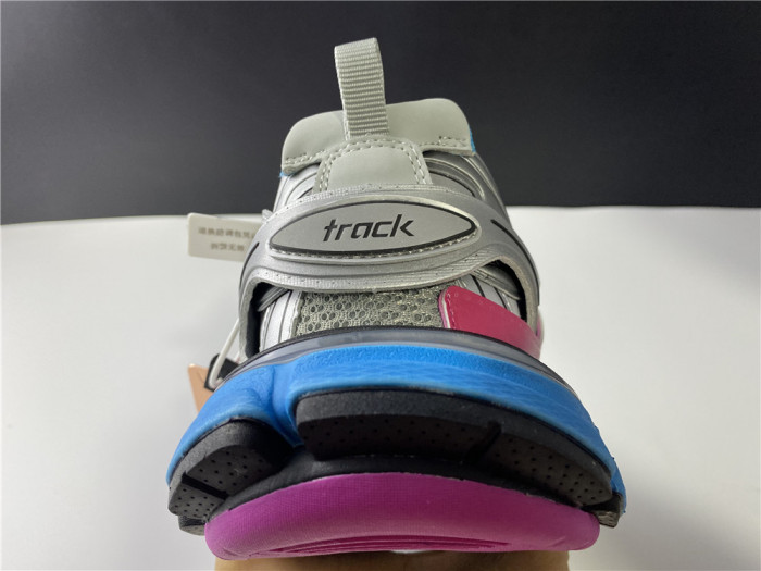 BLCG Track 3.0 542023 W1GC1 4051 - CCSHOES