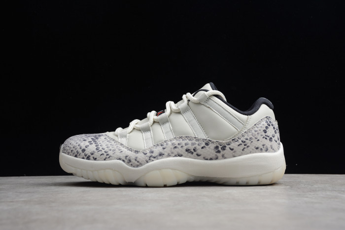 Air Jordan 11 Low SE Snake Light Bone CD6846-002 - CCSHOES