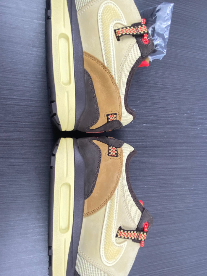 TRAVIS SCOTT x NIKE AIR MAX 1 DO9392-200 - CCSHOES
