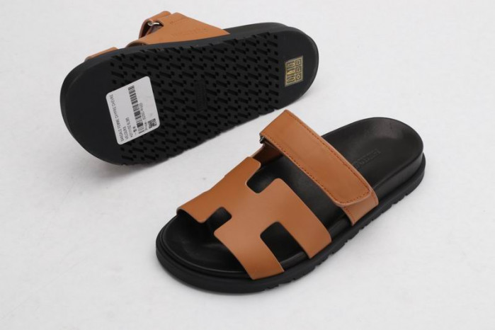 Herme Slippers - CCSHOES