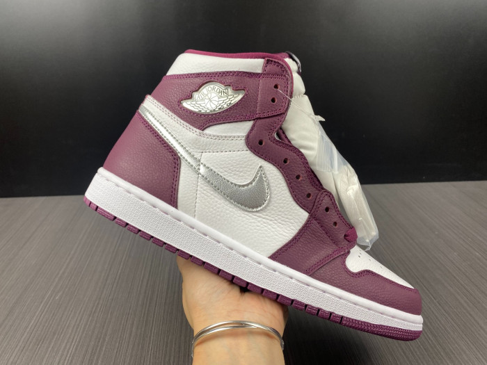 Air Jordan 1 High OG “Bordeaux” 555088-611 - CCSHOES