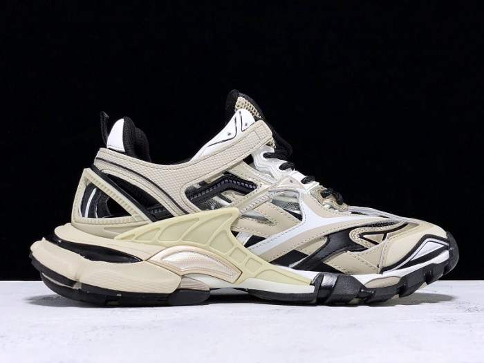 BLCG Track 570391 W2GN9 2009 - CCSHOES