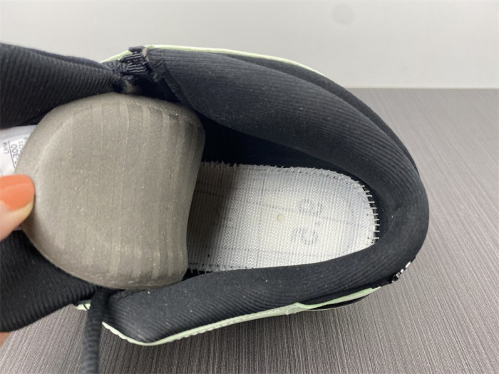 Air Jordan 13 Retro Low Single's Day (2021) DM0803-300 - CCSHOES