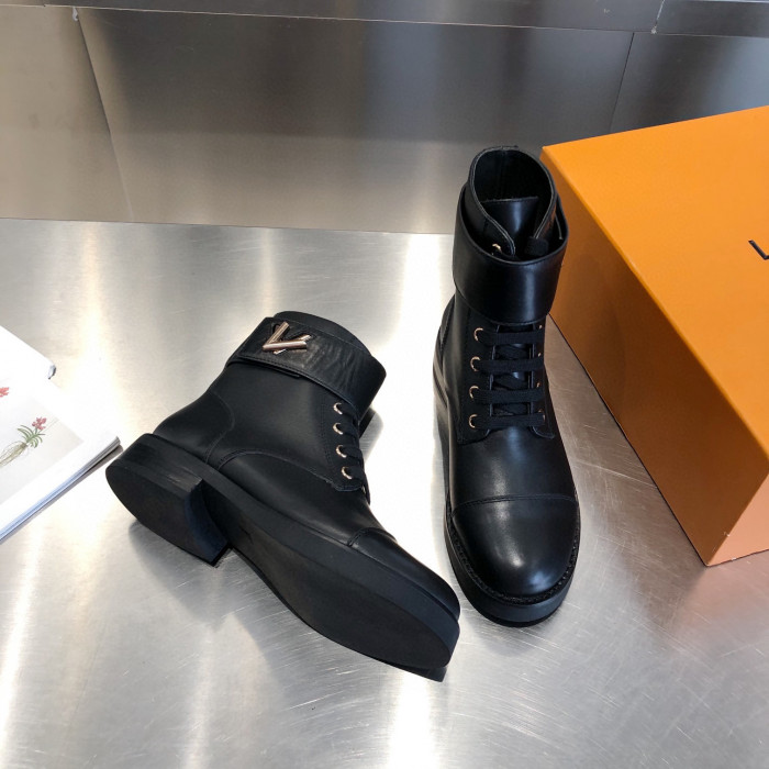 LOUS VUITON WONDERLAND FLAT RANGER BOOTS - CCSHOES